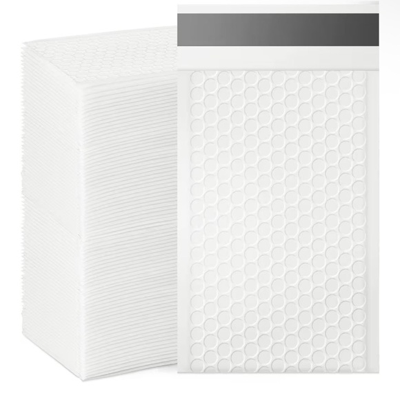 Other - 20ct 4”x7”White Bubble Mailers